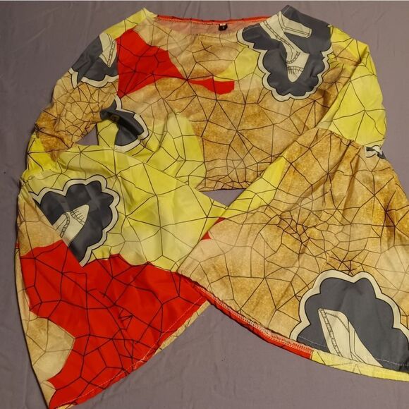 Shou Lai Tops - Shou Lai brand Halter Top - Size: Large (0396)